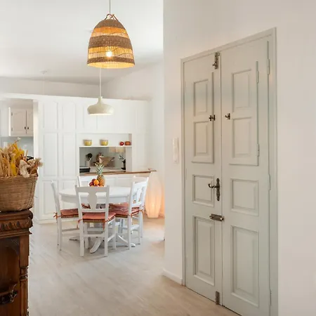 Citrine * Naousa (Paros)