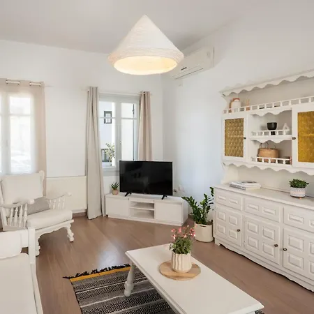 Holiday home Citrine Naousa (Paros)