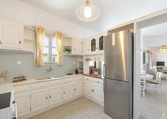 - 2br House In The Heart Of Town - Citrine *