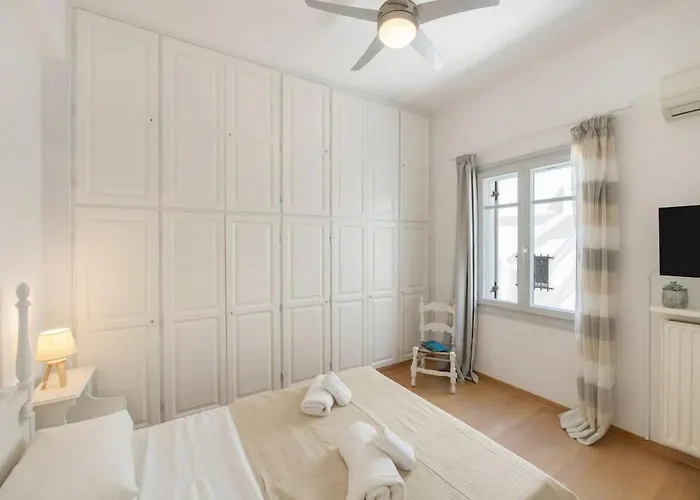 - 2br House In The Heart Of Town - Citrine Holiday home *