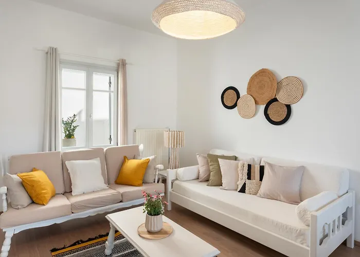 - 2br House In The Heart Of Town - Citrine Holiday home Naousa (Paros)