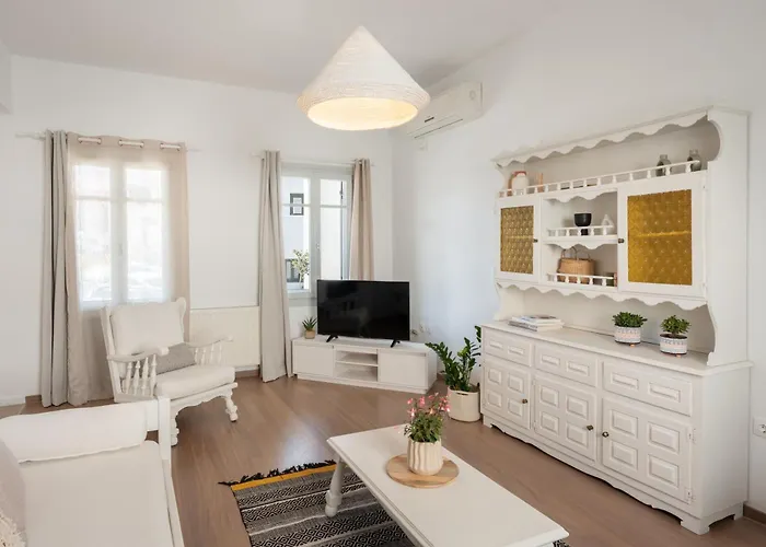 Holiday home - 2br House In The Heart Of Town - Citrine Naousa (Paros)